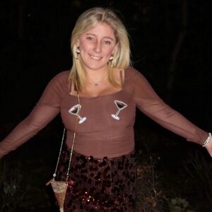 Meet your Posher, Payton